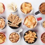 Bánh Snack Ít Calo – 1 Gói Bánh Snack Chứa Bao Nhiêu Calo?